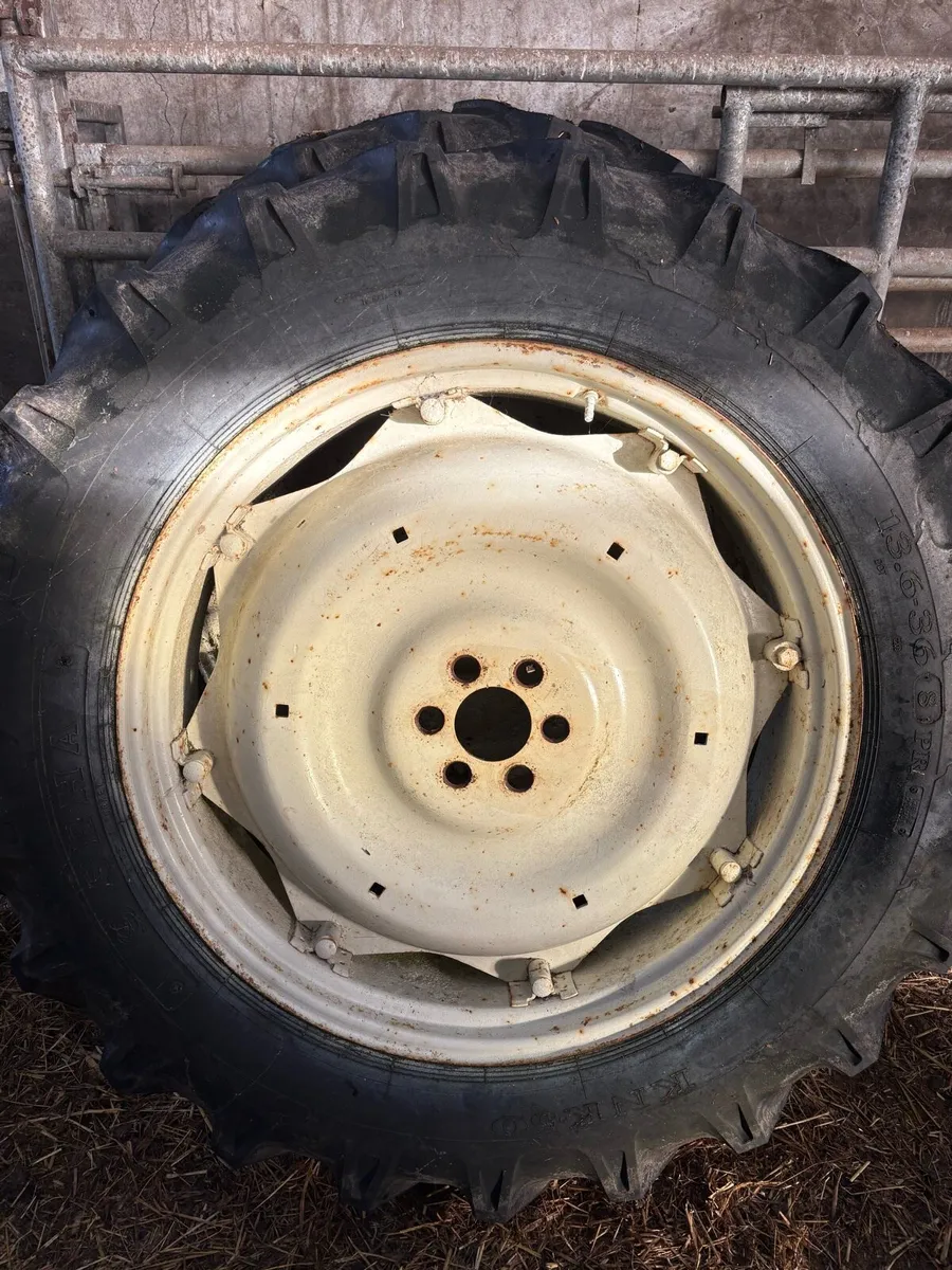 Tractor wheels - Image 1