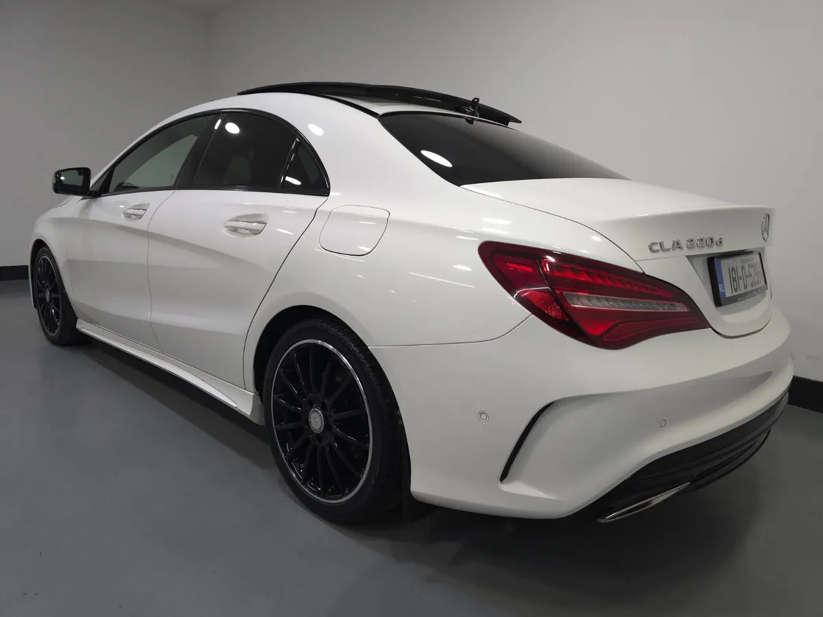 Mercedes-Benz CLA AMG Line Premium+ - Image 2