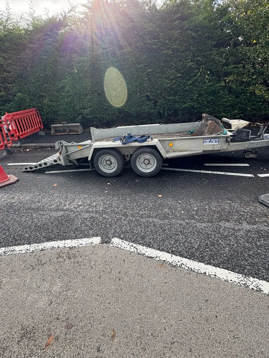 Ifor Williams plant trailer GH1054 - Image 1
