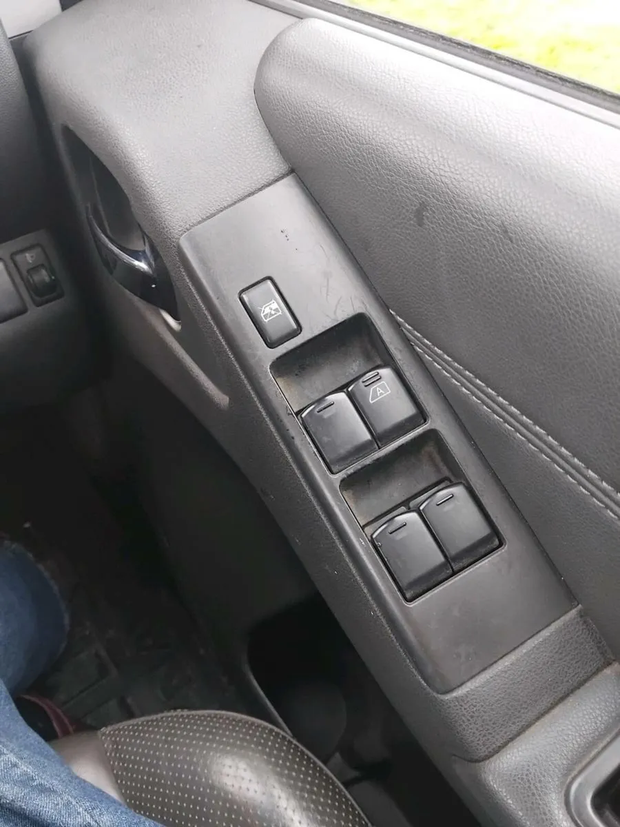 Nissan navra - Image 2