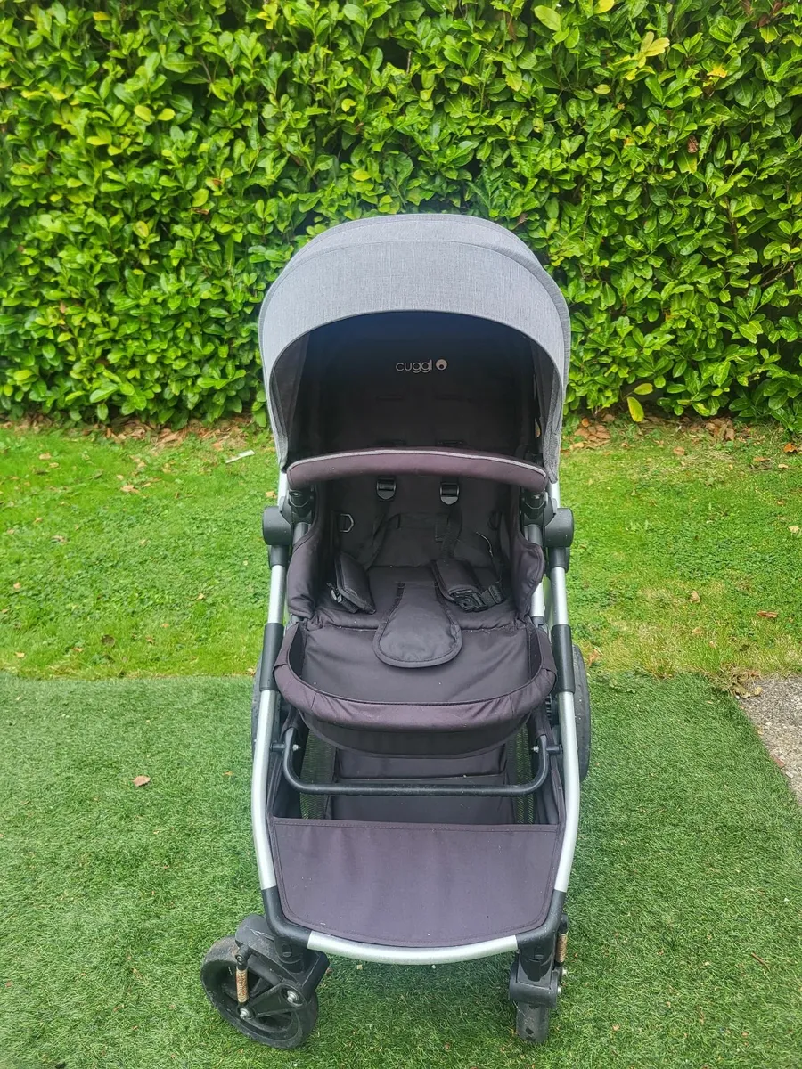 Pram €30 - Image 4