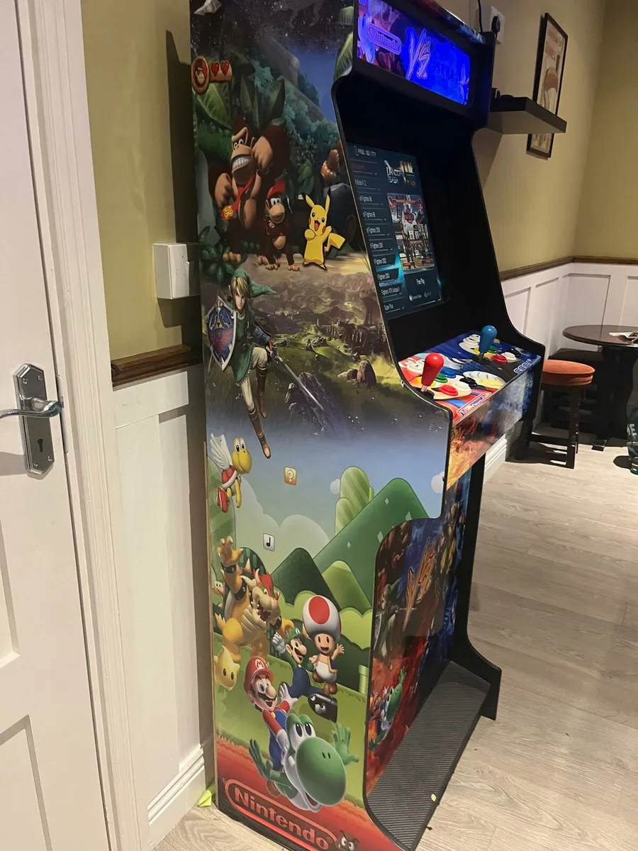 Arcade machine - Image 4