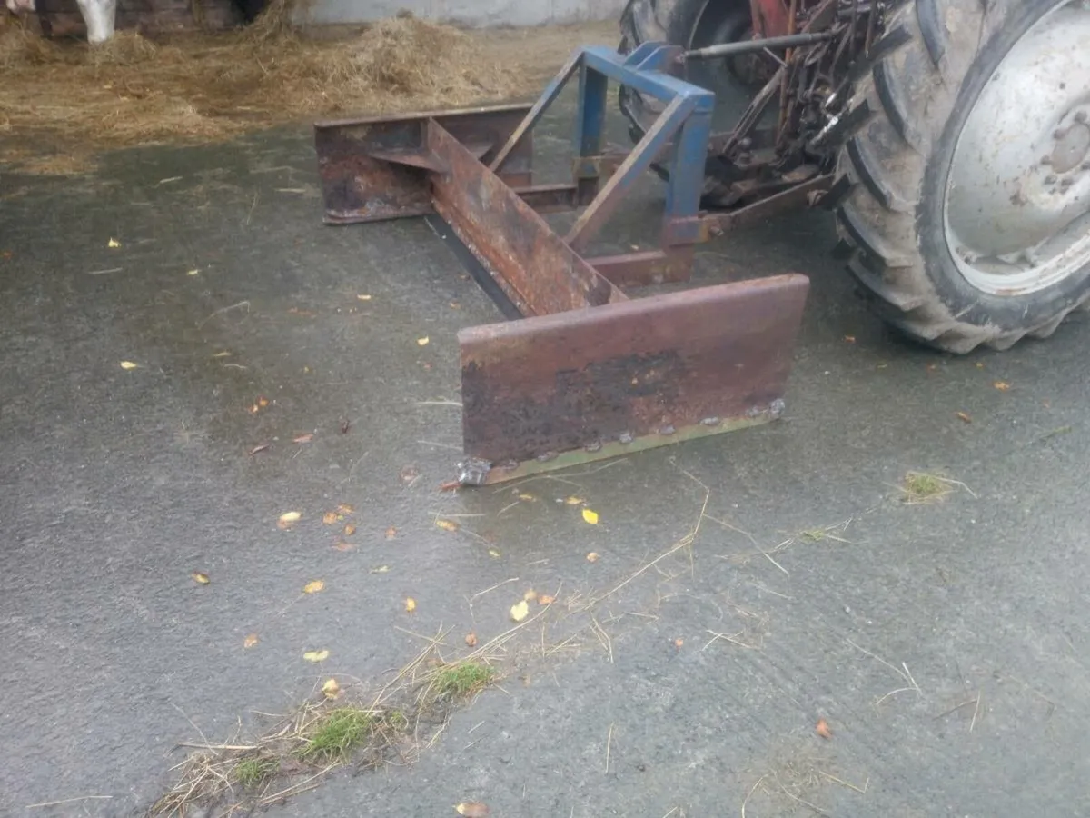 Yard scraper - Image 3