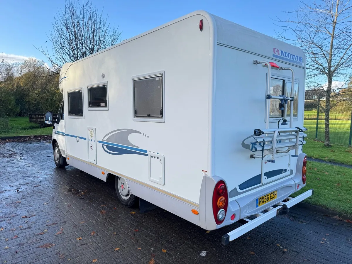 2007 ADRIA-TIK  Motorhome fix bed - Image 4