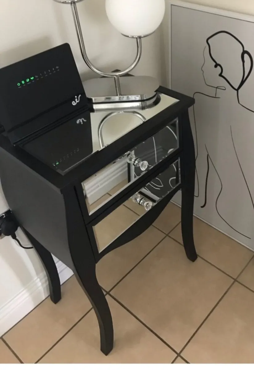 Console table / dressing table - Image 3