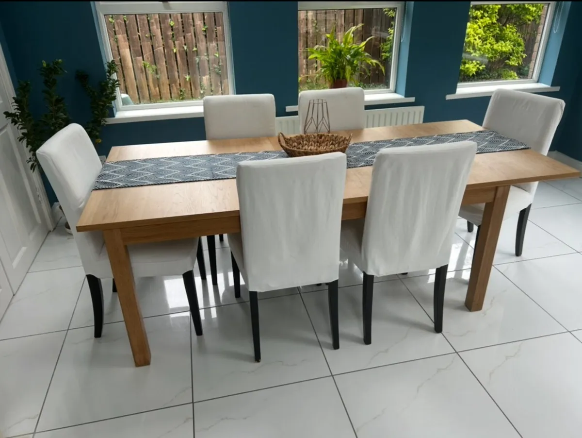 Dining room table and chairs - Image 3