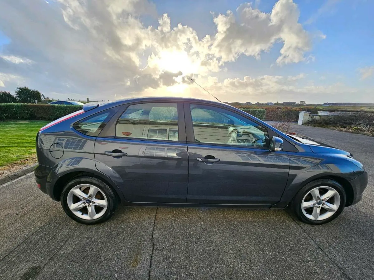 Ford Focus 1.6 TDCI Zetec 109BHP 5DR, 2010 €2650 - Image 2