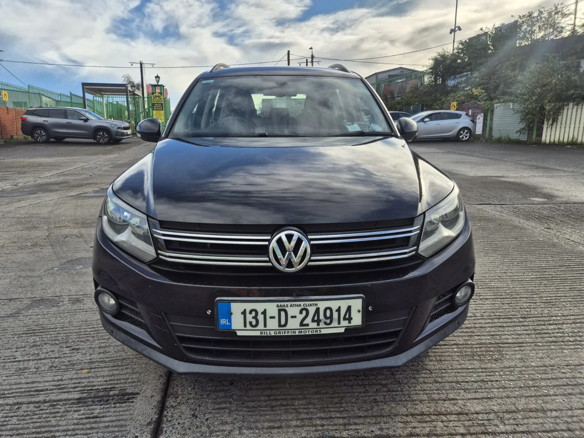 Stunning Volkswagen Tiguan 2013 MONTH END SALE !!! - Image 2