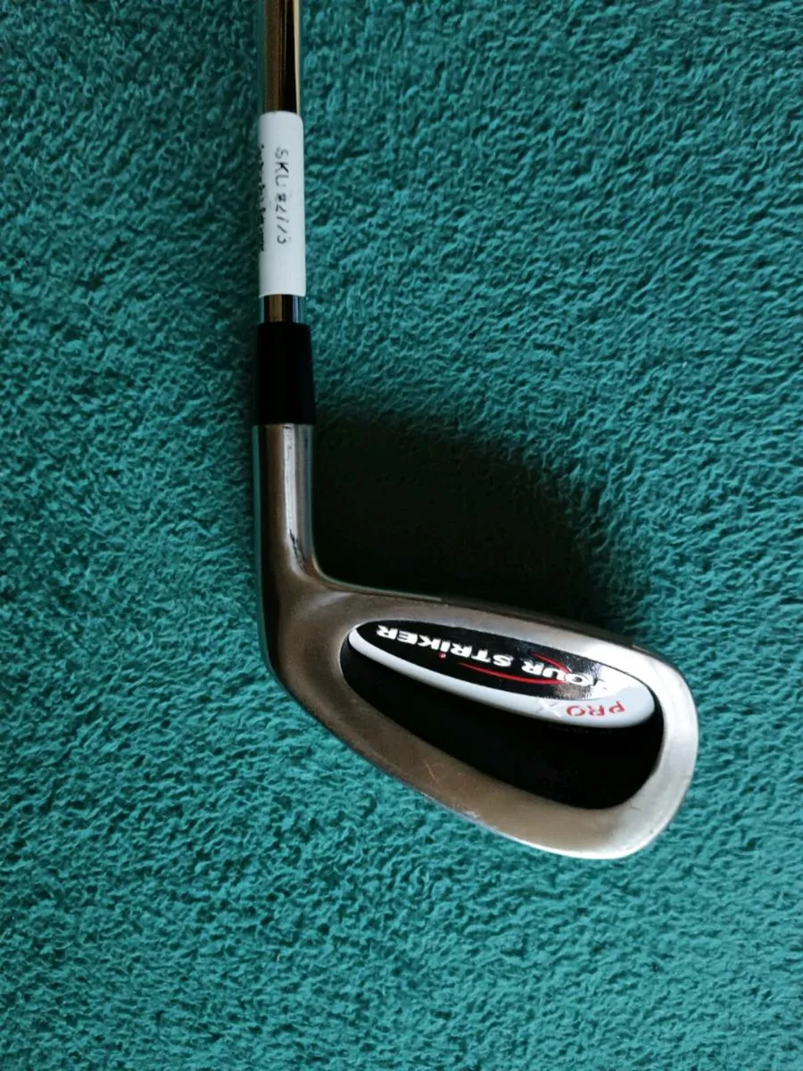 Tour Striker Pro 7X Training club. - Image 3