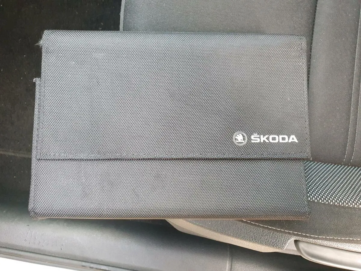 172 Skoda Octavia Estate - Image 3