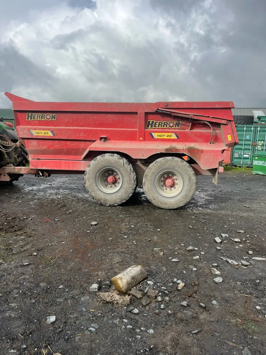 Dump trailer for hire - Image 2