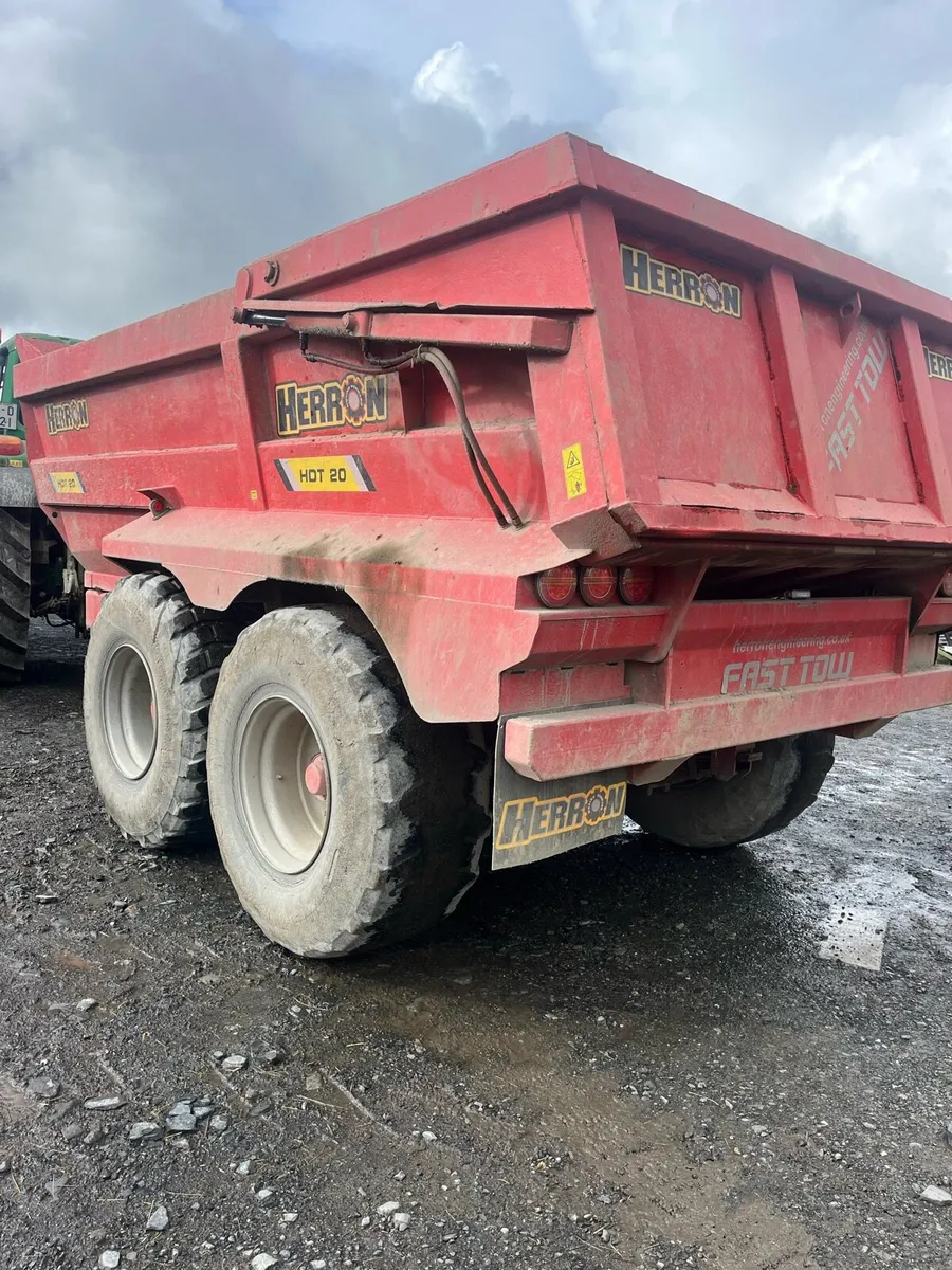 Dump trailer for hire - Image 4