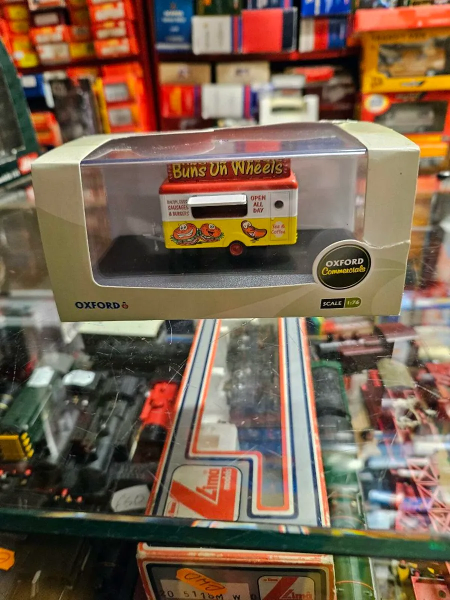 Corgi Oxford Mobile Food Van - Image 1