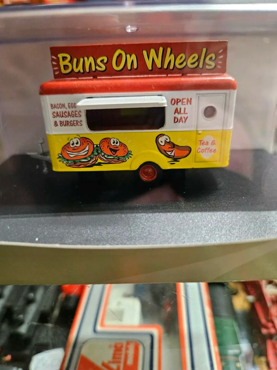 Corgi Oxford Mobile Food Van - Image 2