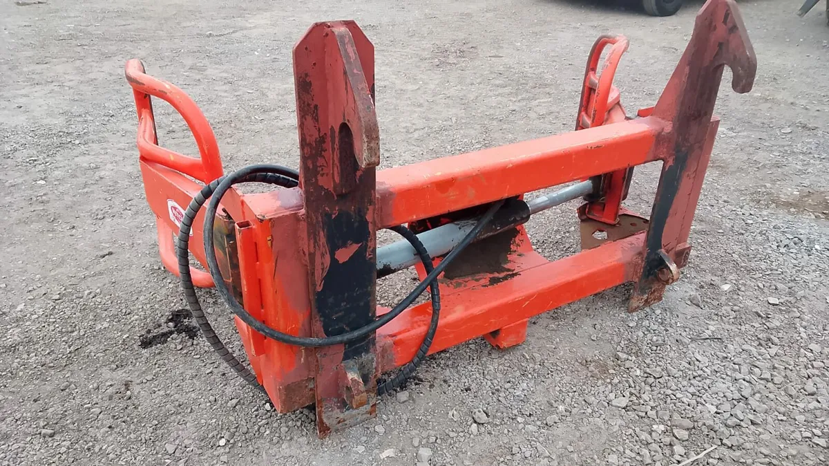 Ritchie duck paddle grab ( JCB brackets ) - Image 3
