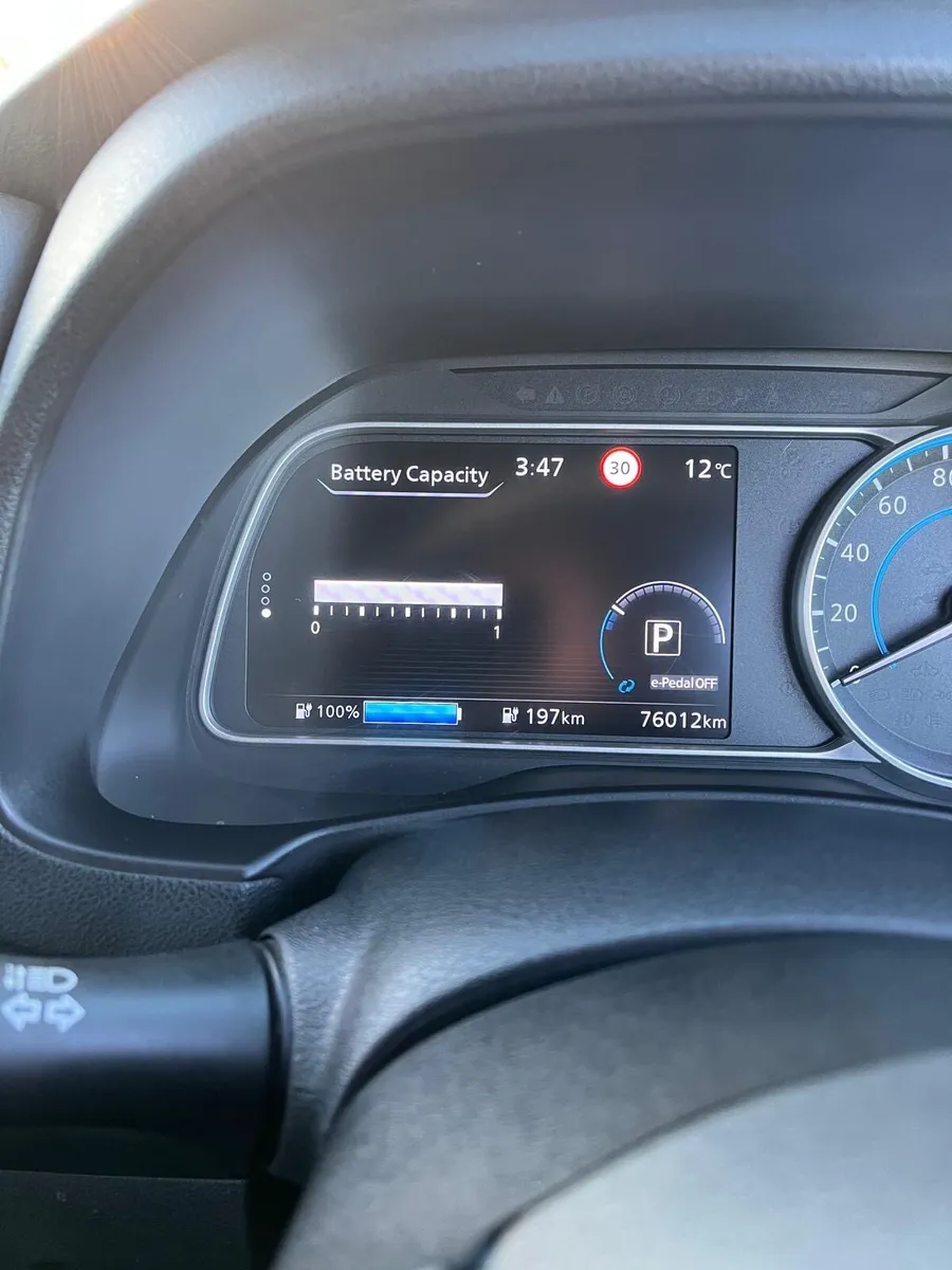 Nissan leaf - Image 2