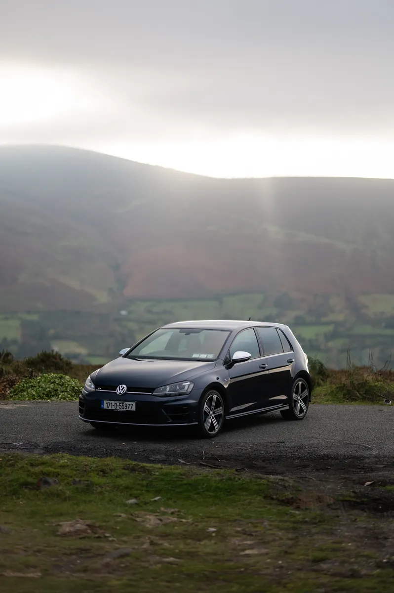 Volkswagen Golf r - Image 2