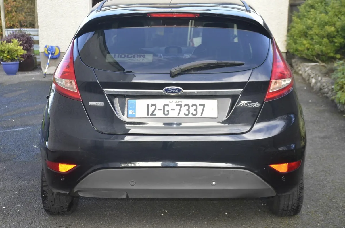 Ford Fiesta 2012 - Image 4