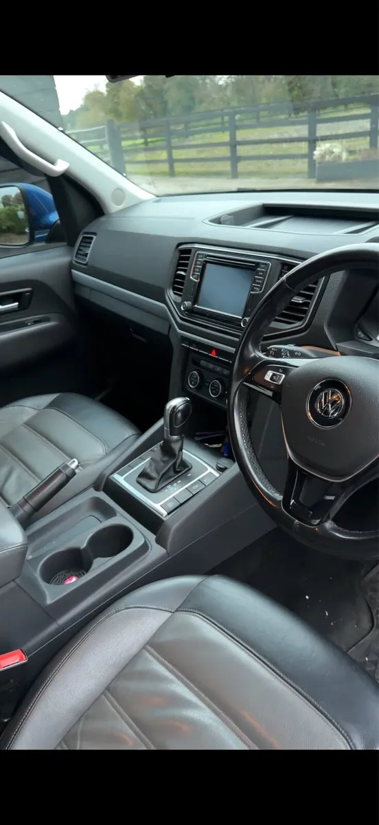 2017 Volkswagen Amarok V6 Aventura - Image 3