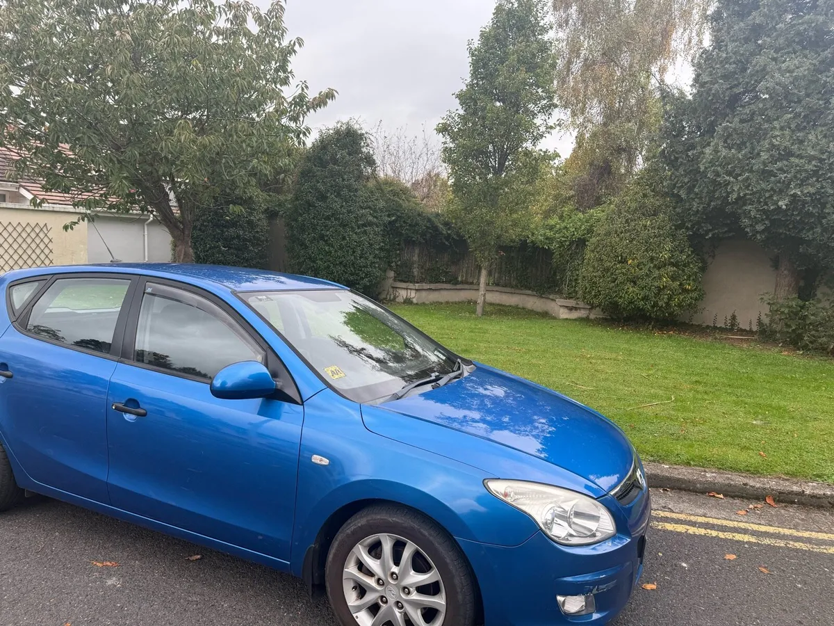 Hyundai i30 petrol Nct 2/26 - Image 1