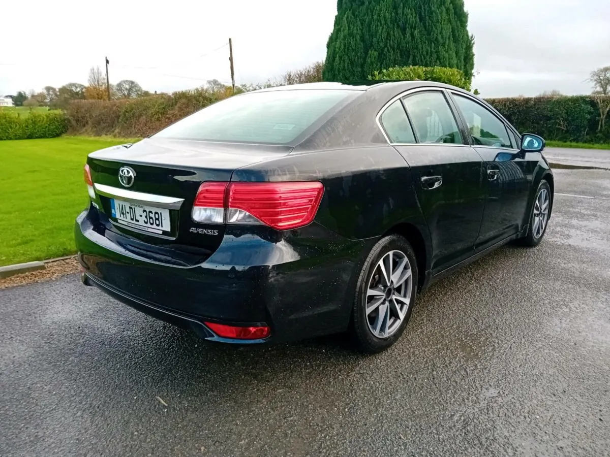2014 Toyota Avensis Diesel - Image 3