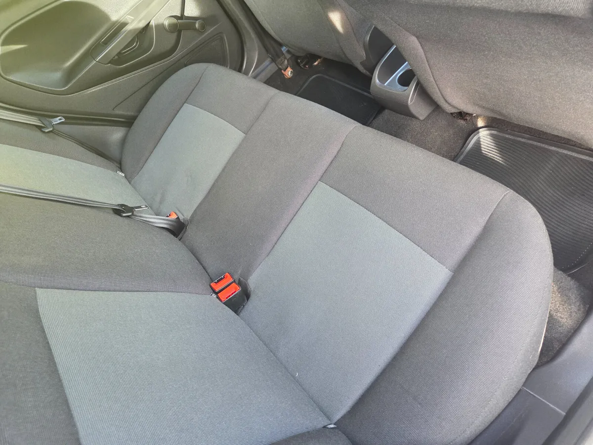 Ford Fiesta NEW NCT 06/26 - Image 4