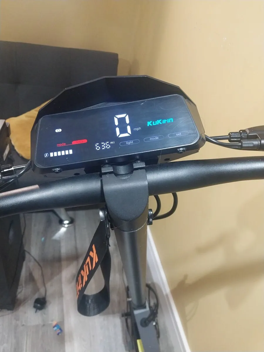 Electric scooter