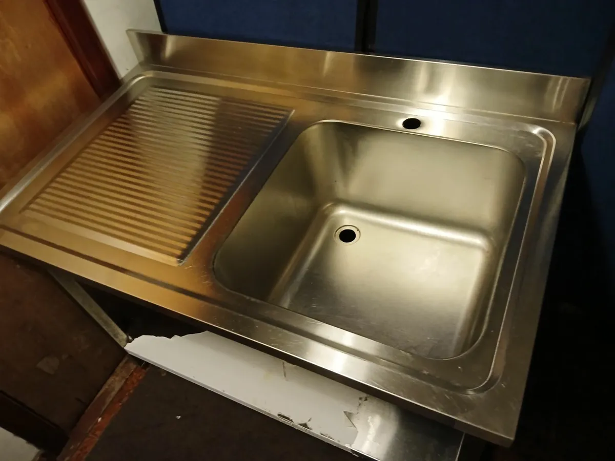 Stainless steel cabbinet sink unit complete.. - Image 1