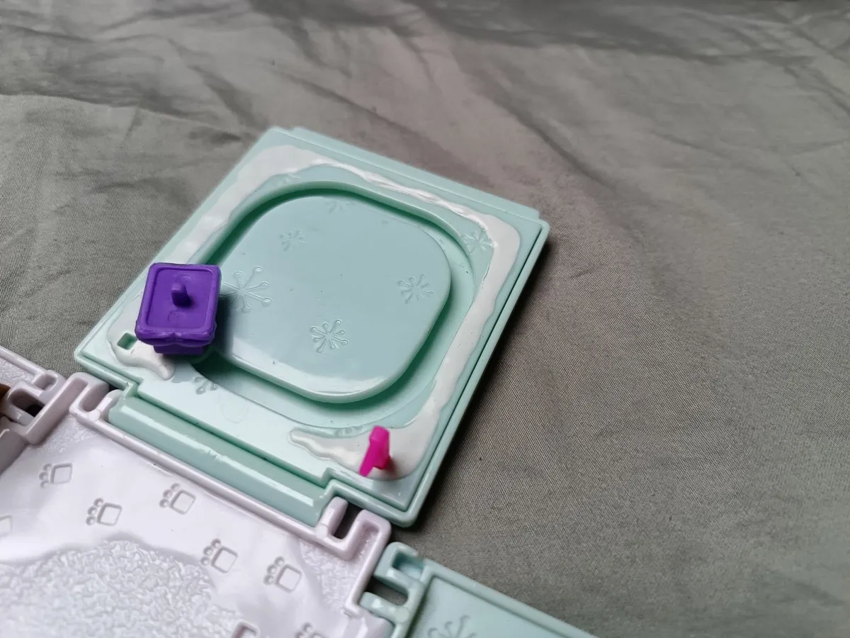 My Mini Mixieq's skiing play set - Image 3