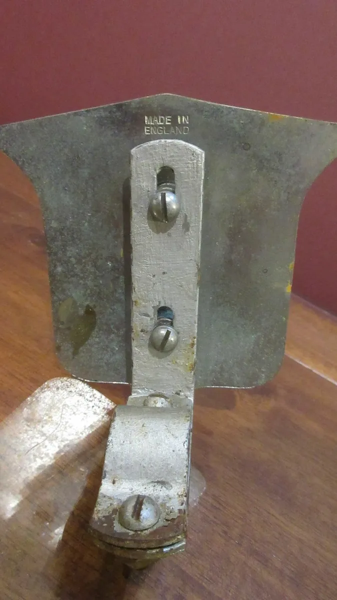 antique vintage car badge MG sports garage pub cav - Image 4