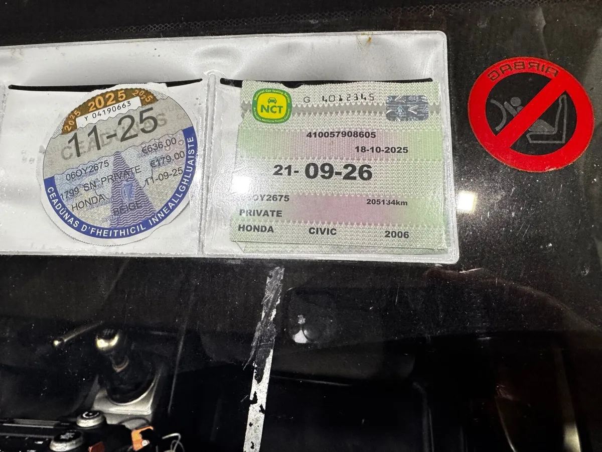 Honda Civic 2006 - Image 2