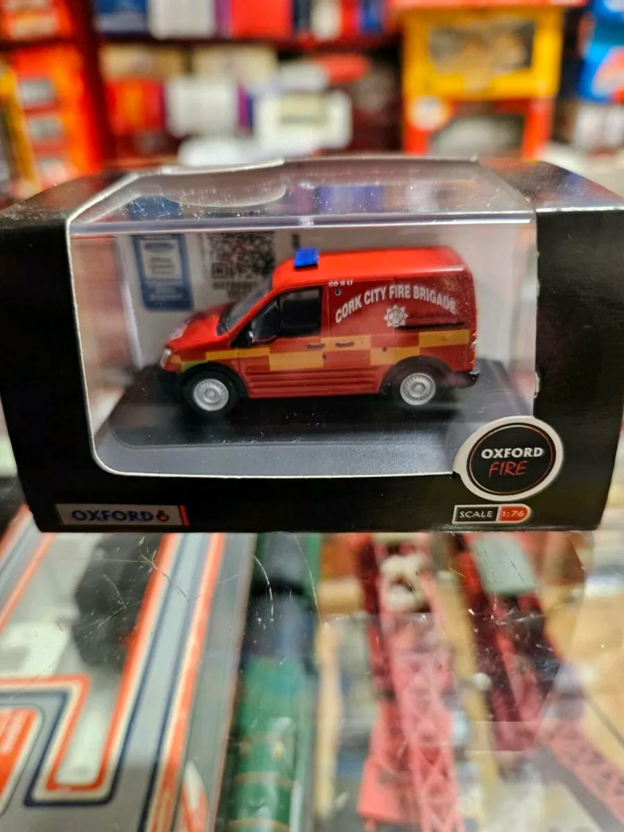 Corgi Oxford Ford Cork Fire Brigade - Image 1