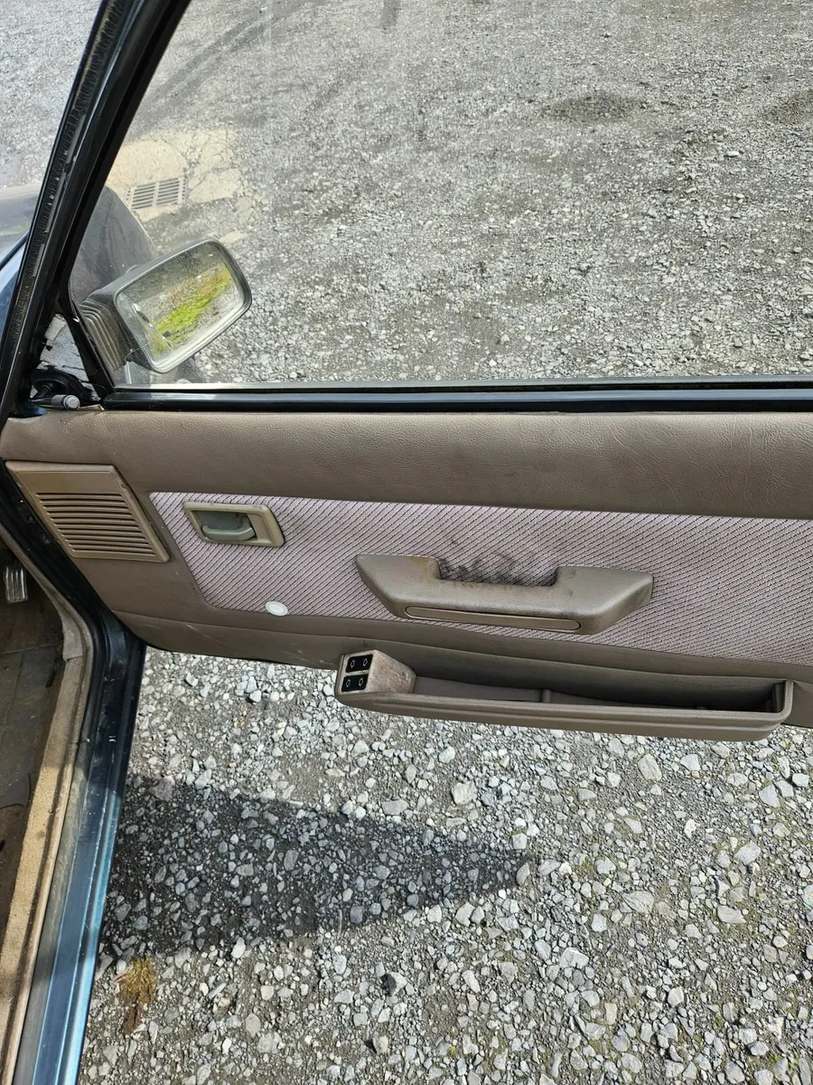 Peugeot 205      stdt turbo d - Image 1