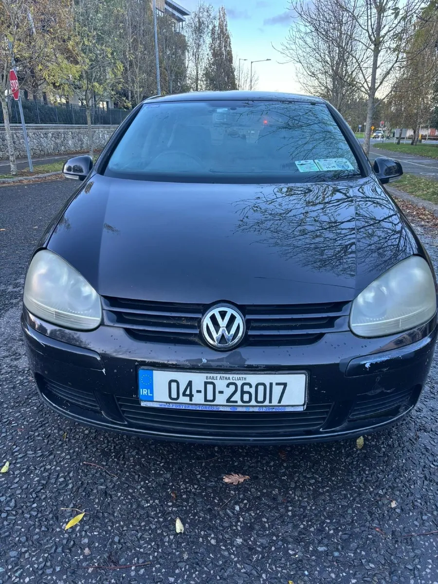 2004 Volkswagen Golf Sport 1.4L Petrol - Image 2
