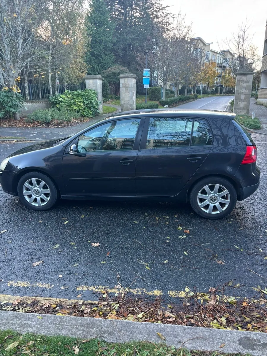 2004 Volkswagen Golf Sport 1.4L Petrol - Image 3