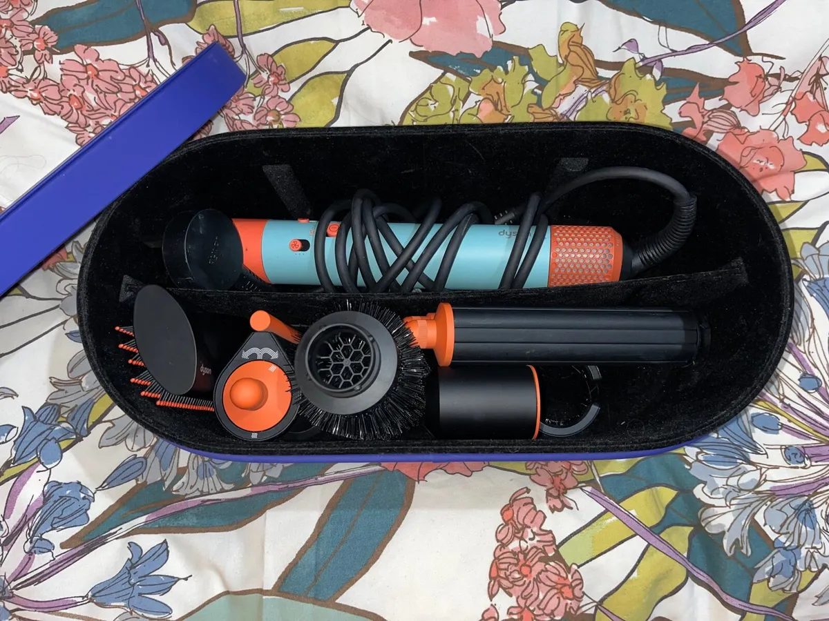 Dyson Airwrap - Image 1