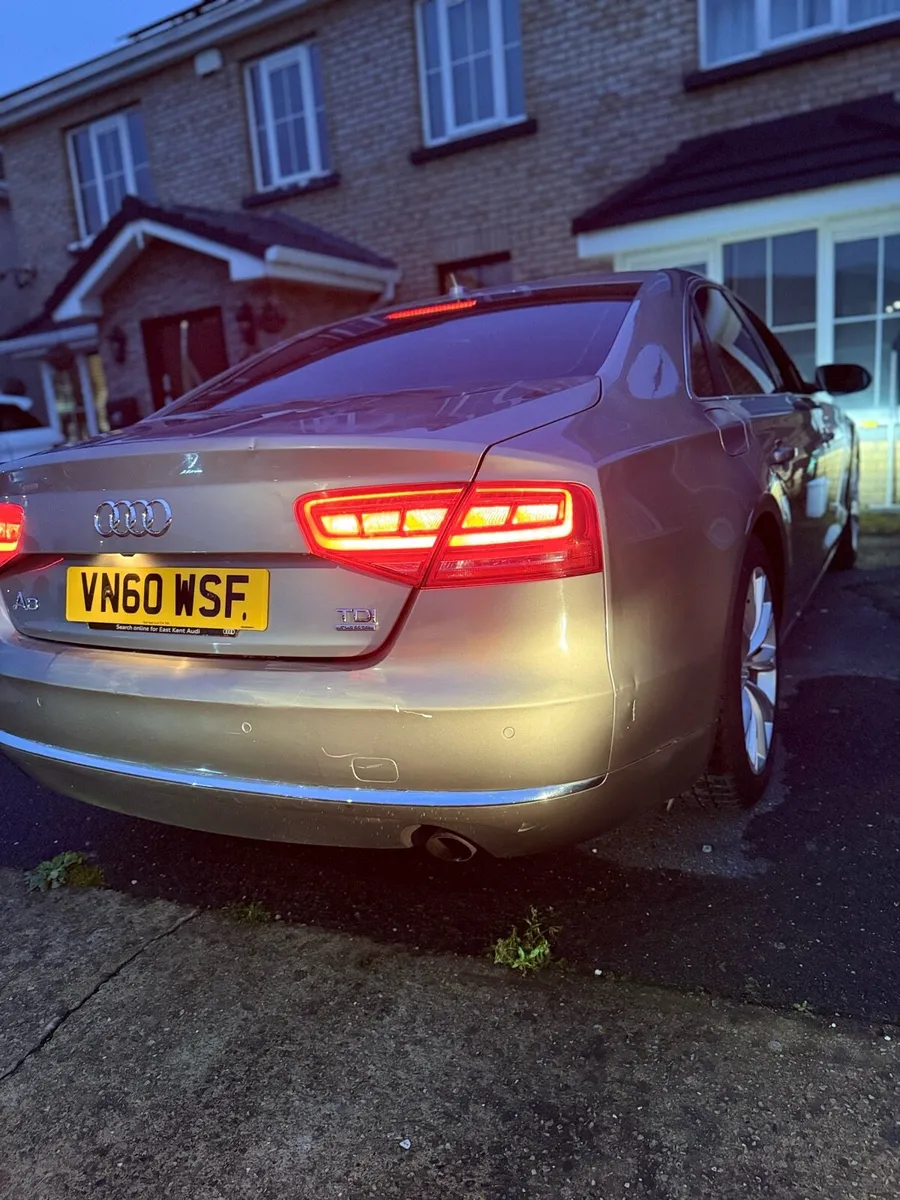 Audi a8 4.2 diesel V8 Quattro S line - Image 4