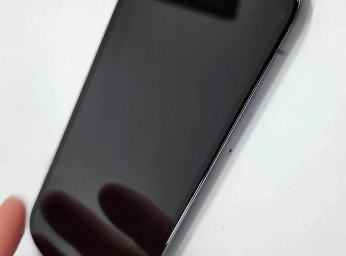 Google Pixel 8a 256GB - Image 2