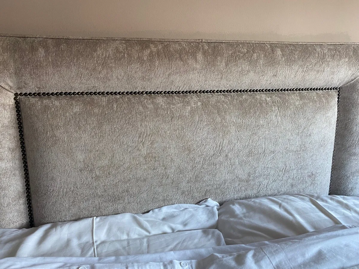 Headboard - Image 2
