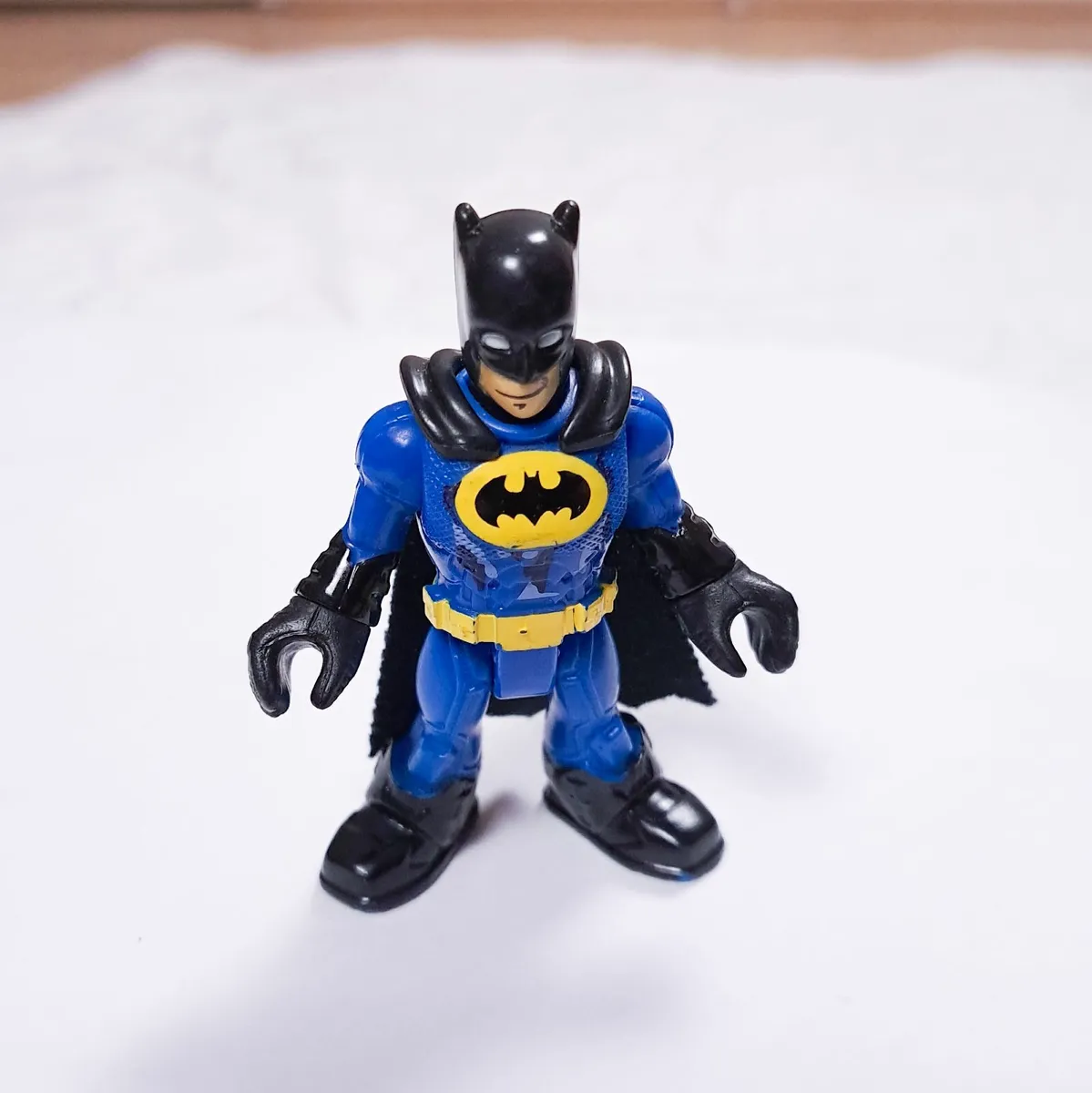 Imaginext Set 8 DC Comics Super Friends Batmans - Image 3