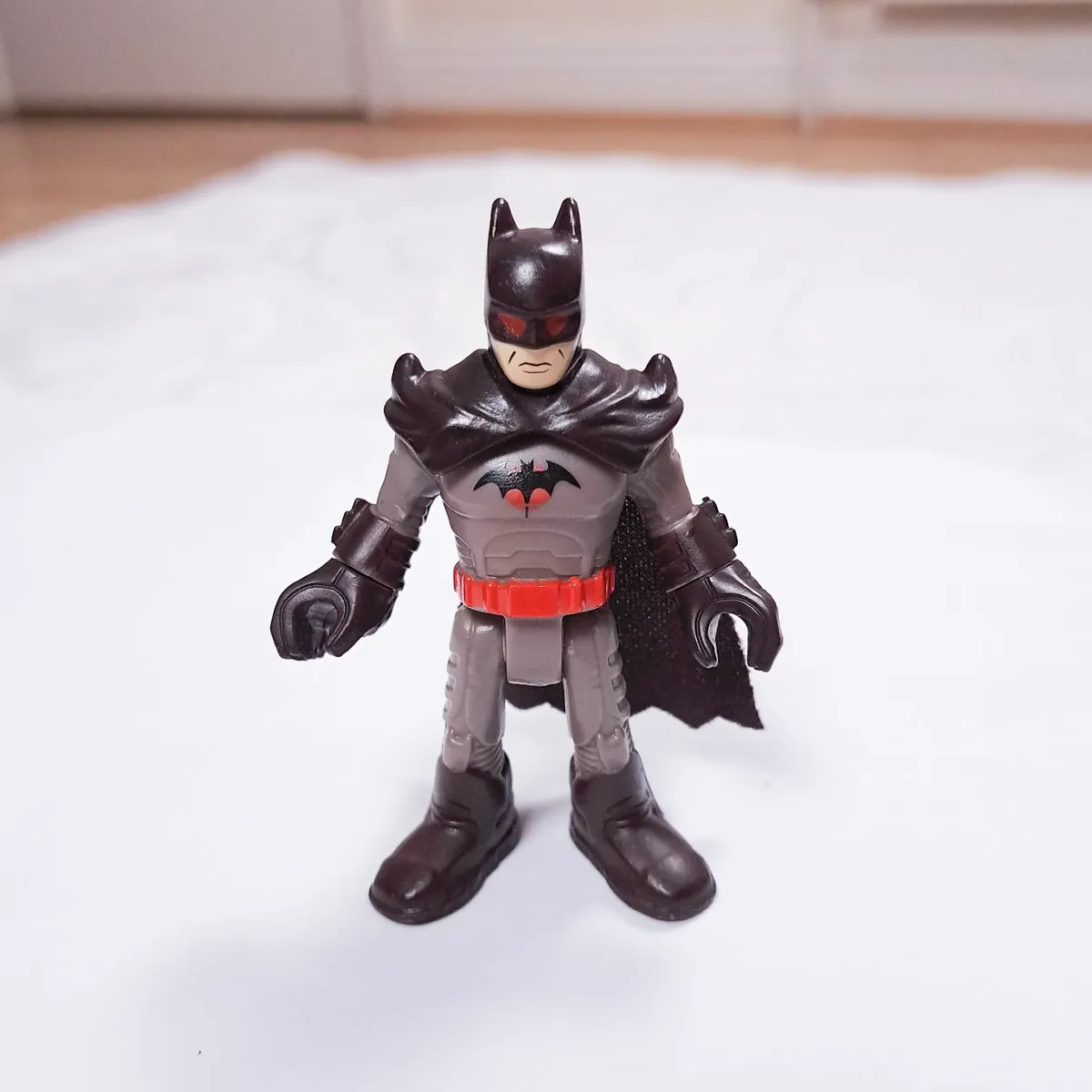 Imaginext Set 8 DC Comics Super Friends Batmans - Image 4
