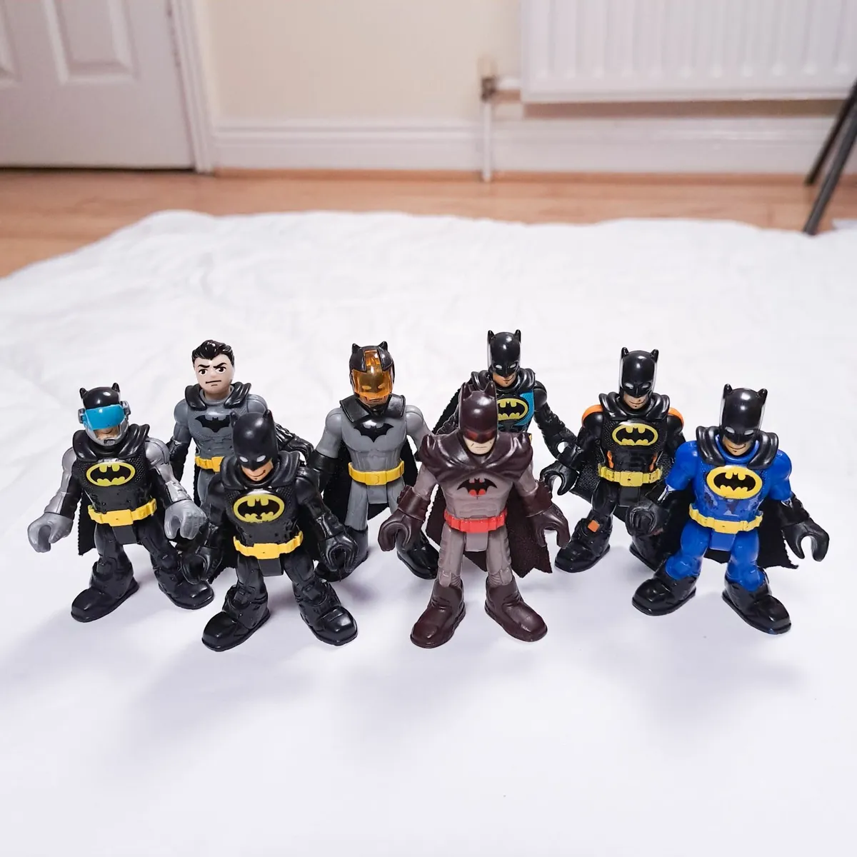 Imaginext Set 8 DC Comics Super Friends Batmans - Image 1