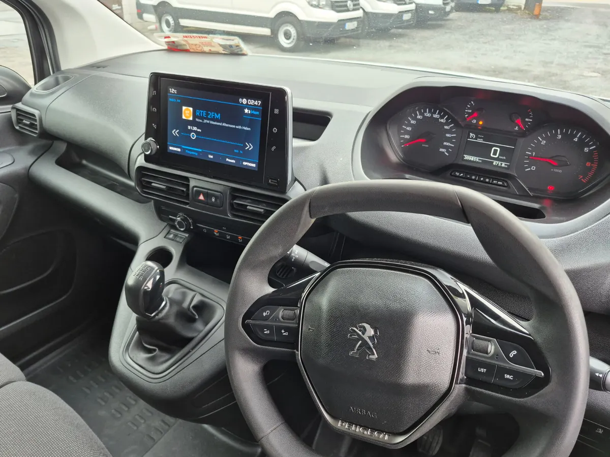 PEUGEOT PARTNER PRO + INCLUDES VAT - Image 3