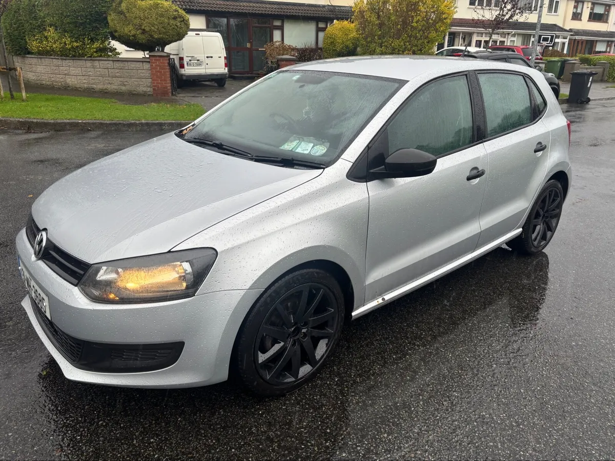 Volkswagen Polo 2013 - Image 2