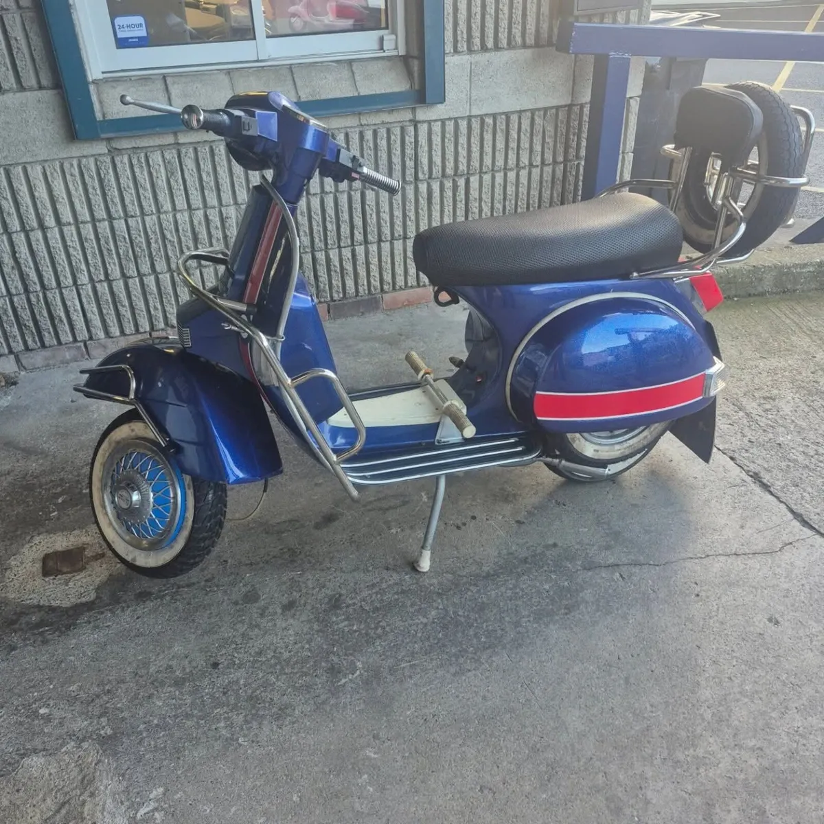 vespa lml px125 custom scooter - Image 1