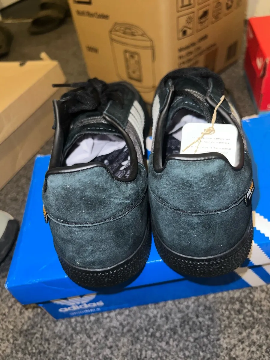 Adidas sneaker - Image 4