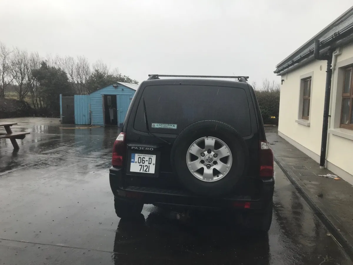 Mitsubishi Pajero 2006 - Image 4