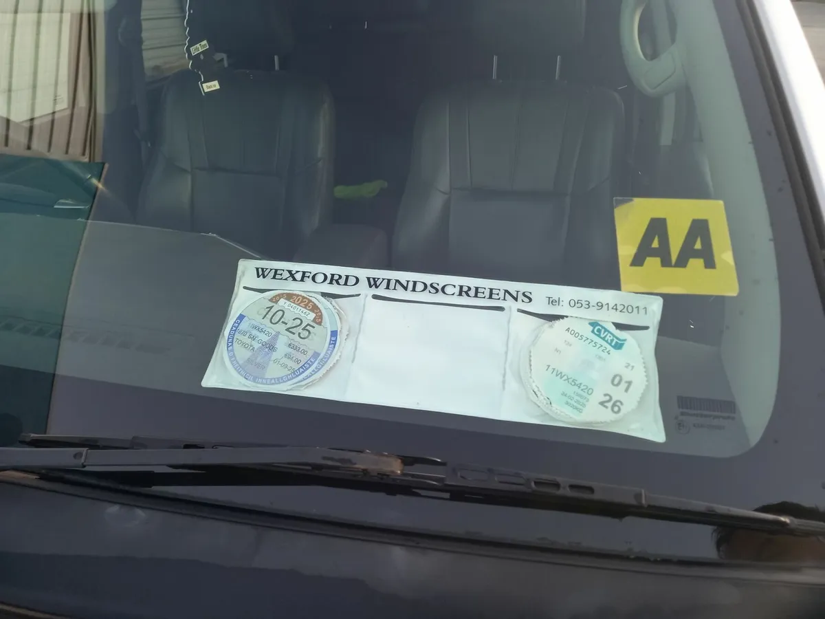 Toyota Hilux 2011 - Image 4