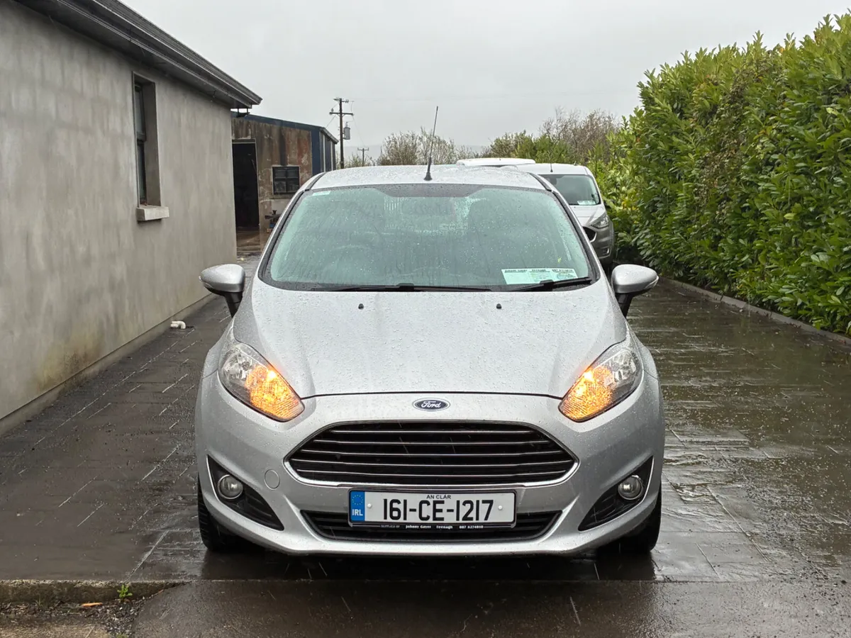 Ford Fiesta 2016 - Image 2