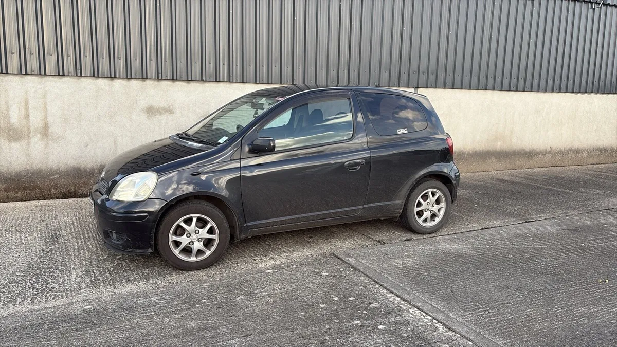 Toyota Yaris - Image 3